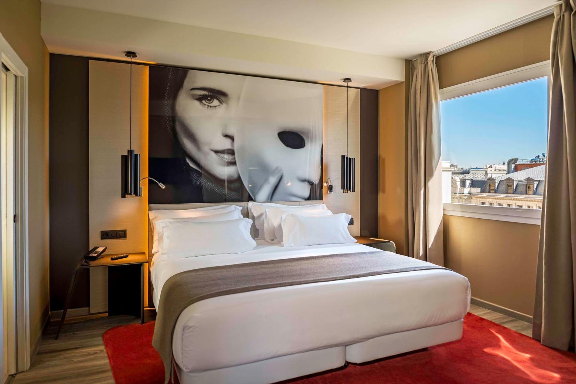 Nh Collection Madrid Suecia Hotel Exterior photo A room at the hotel