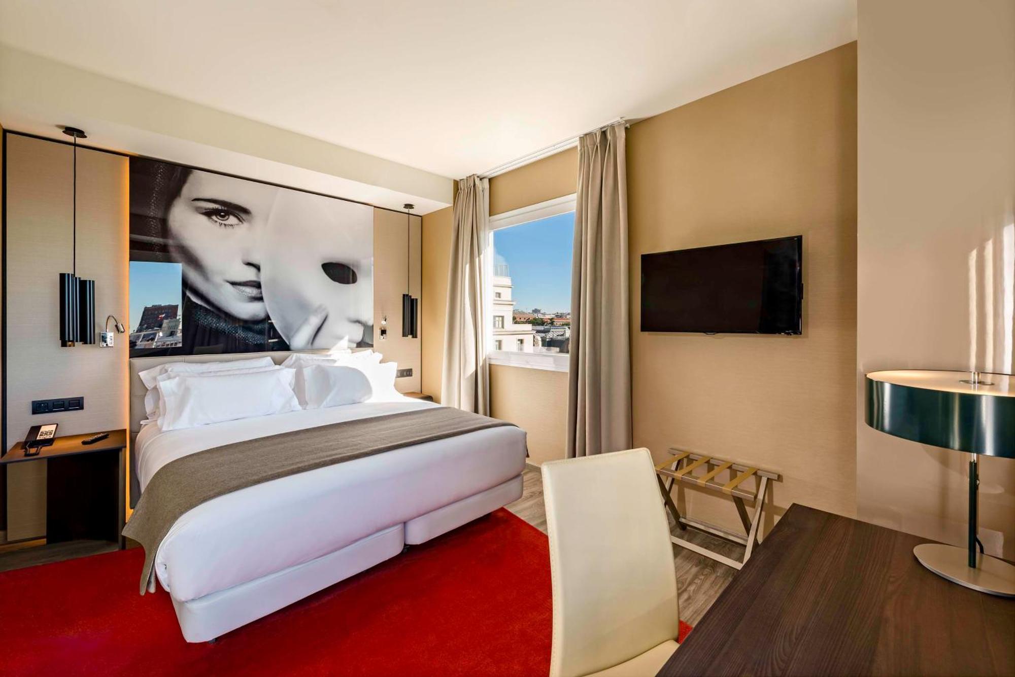 Nh Collection Madrid Suecia Hotel Exterior photo A room at the hotel